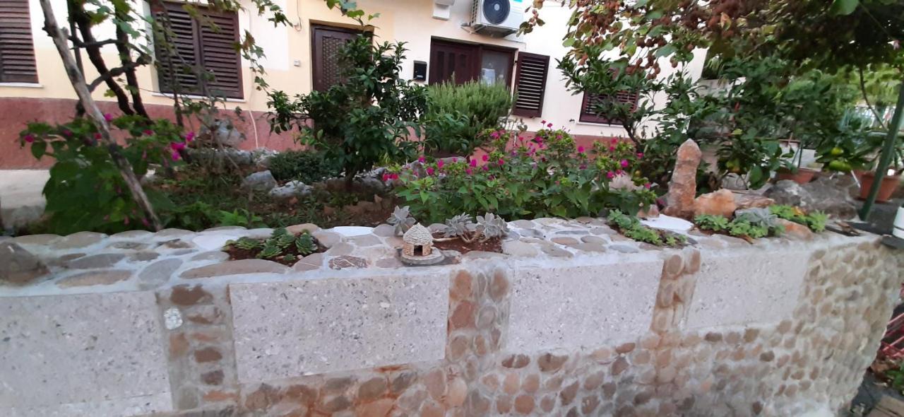 Guesthouse Gasho Rijeka Exteriör bild